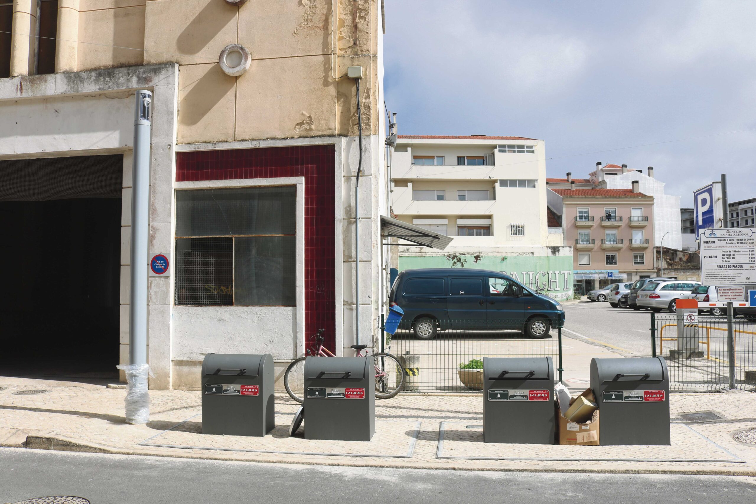 Câmaras de vídeo “vigiam” lixo  nos contentores