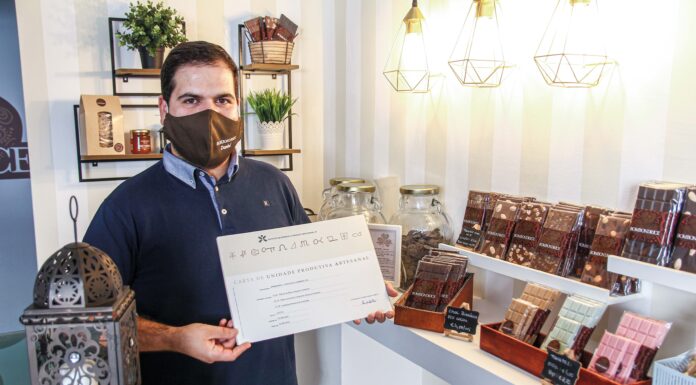 Bombondrice certificada como fabricante artesanal