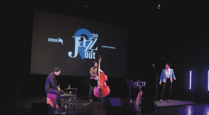 A música improvisada combinada com o sapateado no concerto do Caldas nice Jazz