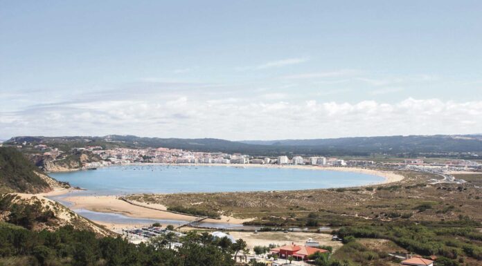 Tornada e Salir do Porto – praia, campo e indústria numa União