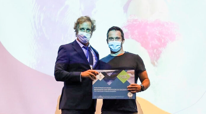 Escola de Natação dos Pimpões certificada pela Federação