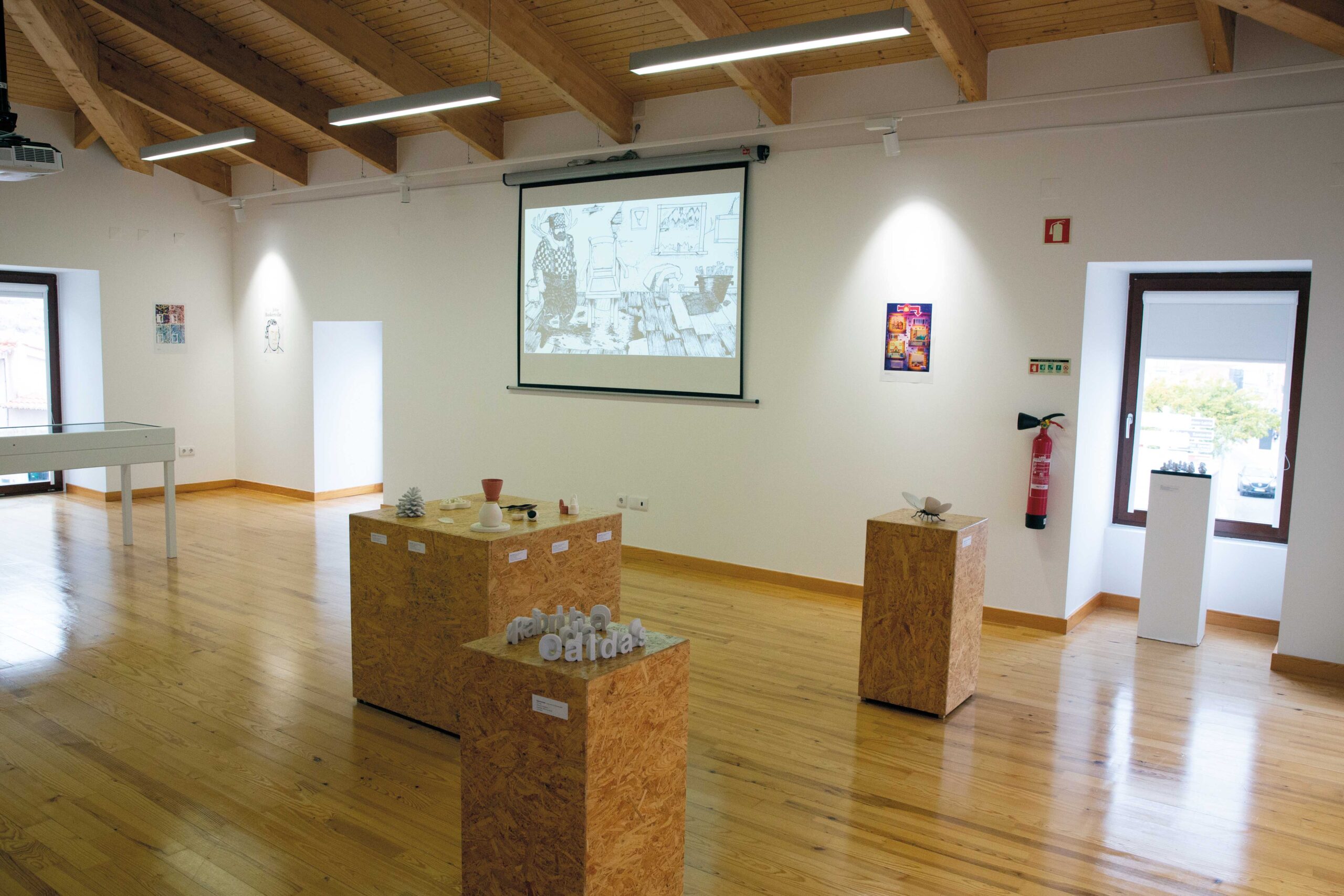 Ilustração e prototipagem da ESAD no Turismo