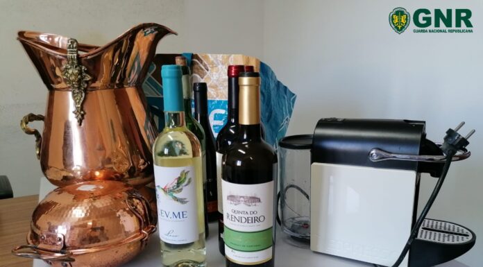 Detido em flagrante por furto em residência em Óbidos