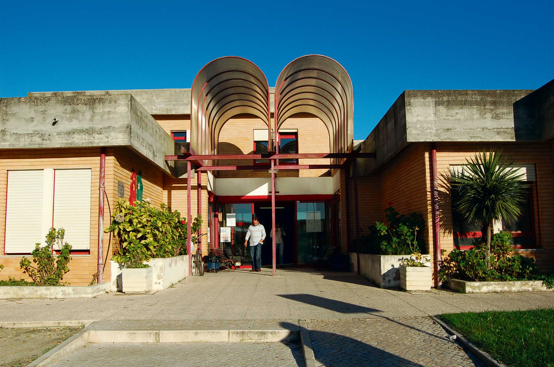 Médicos das Caldas poderão ir para a Benedita