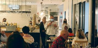 Jantar uniu o marisco e a ginja