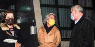 Ministra na estreia da peça do Teatro da Rainha