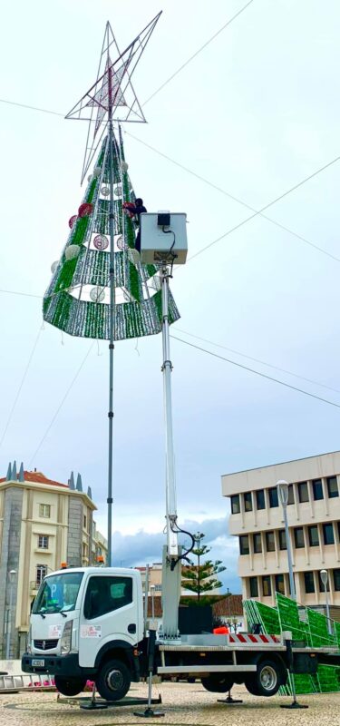 Caldas investe 108 mil euros em 8000 metros de iluminações de Natal