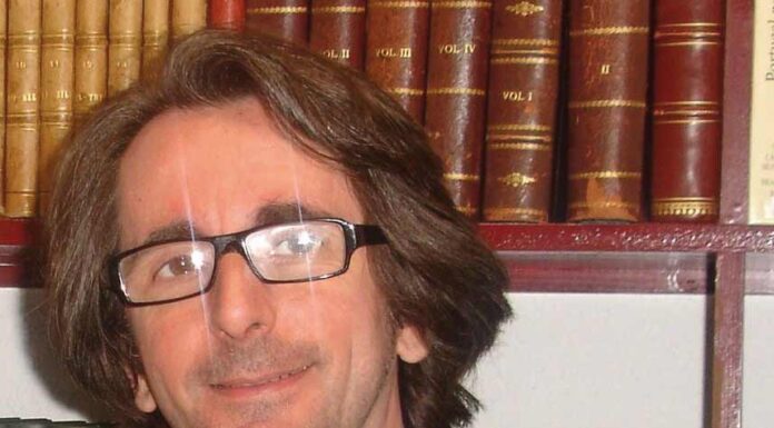 Prémio para livro sobre vida de alcobacense emancipada