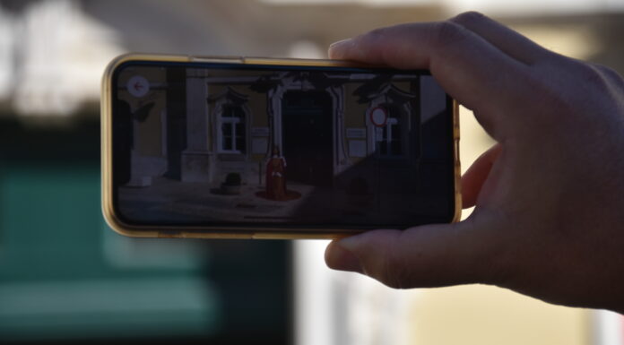 ACCCRO lança app de realidade aumentada e apoia o comércio local