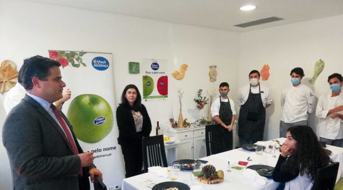 EHTO assinala 14º aniversário em almoço dedicado à Maçã de Alcobaça