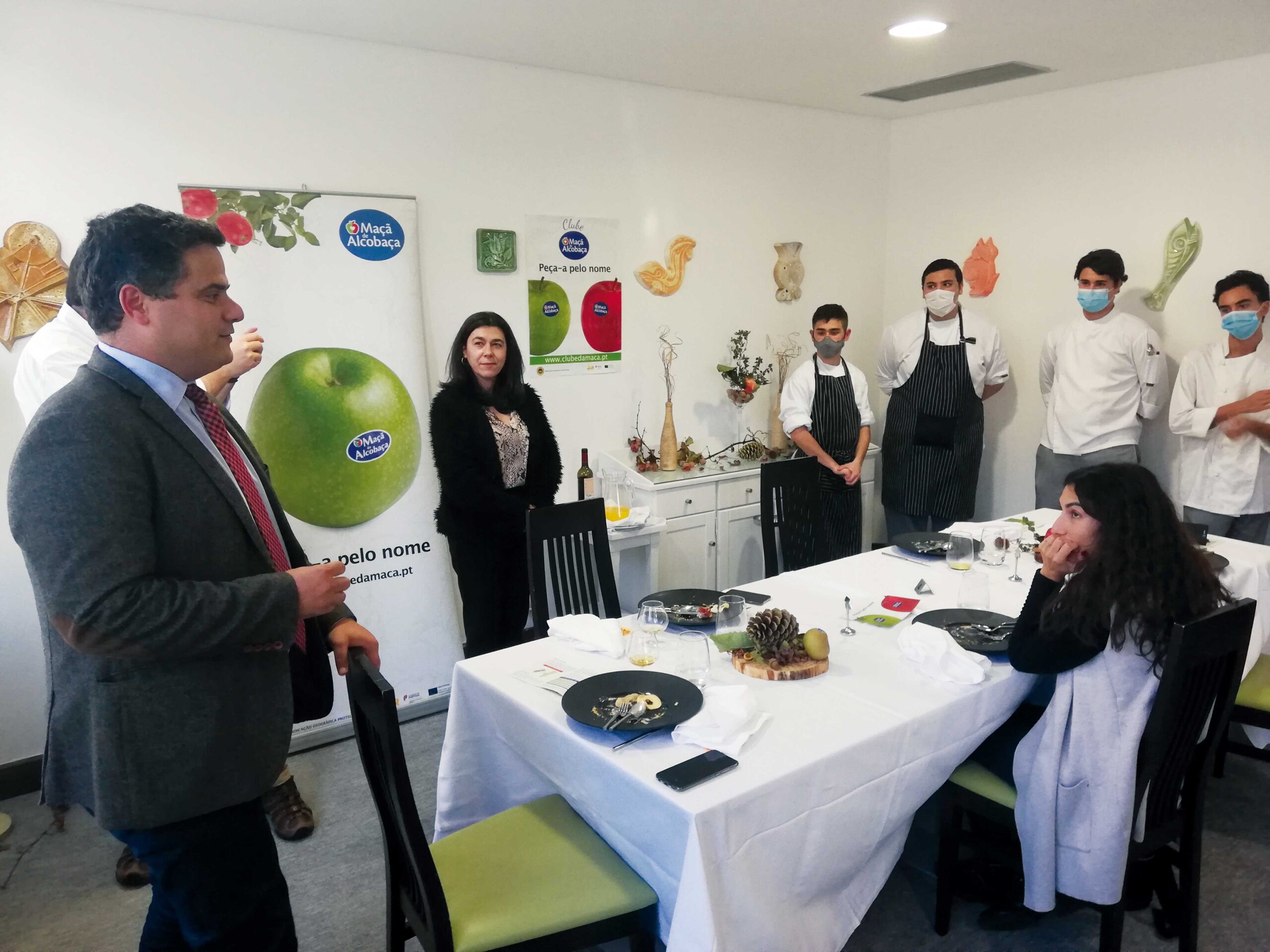 EHTO assinala 14º aniversário em almoço dedicado à Maçã de Alcobaça