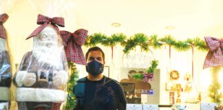 Bombondrice criou Pai Natal de chocolate com 90 centímetros e 14 quilos