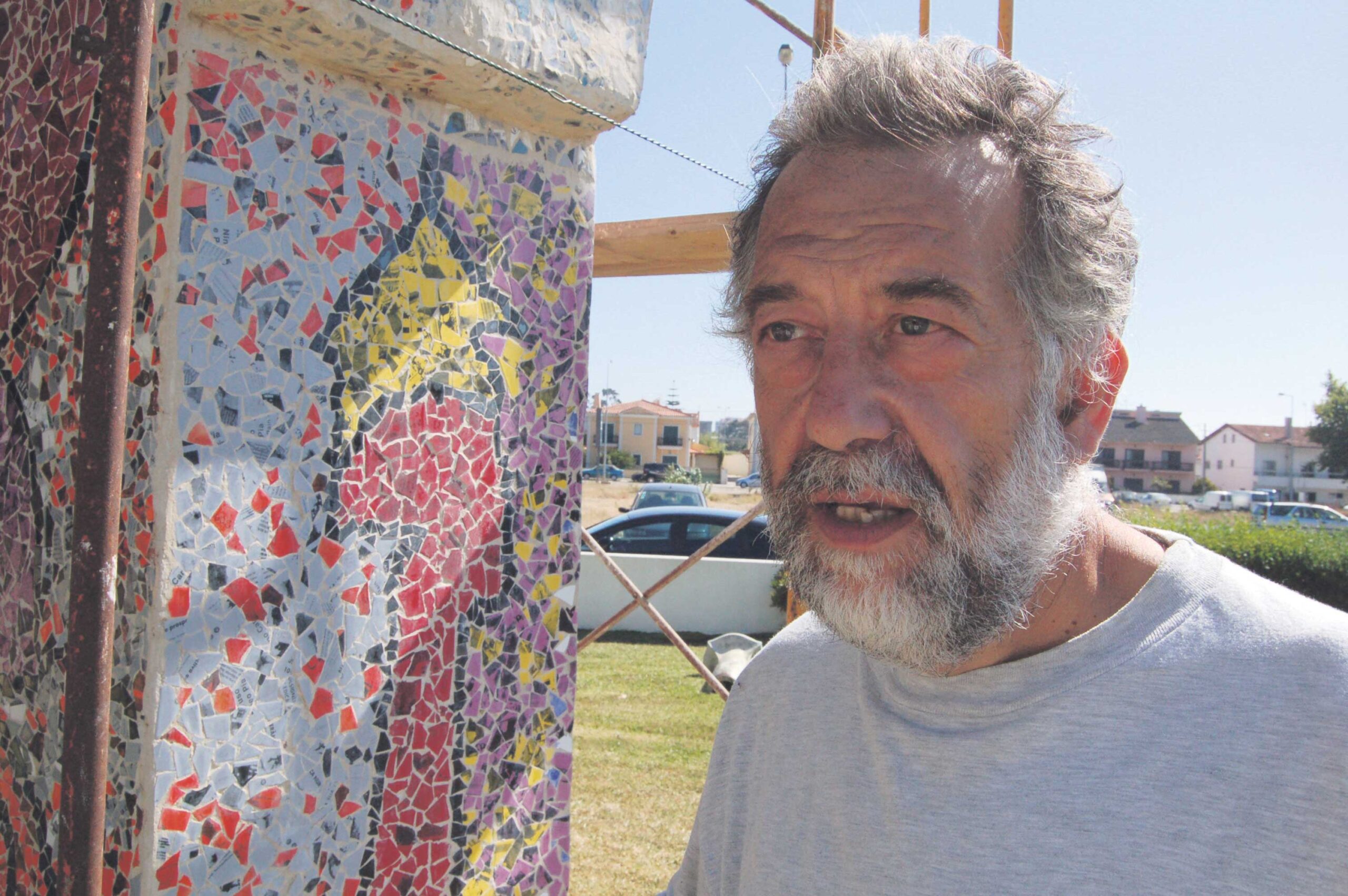 CHO prepara leilão solidário das gravuras de Xohan Viqueira