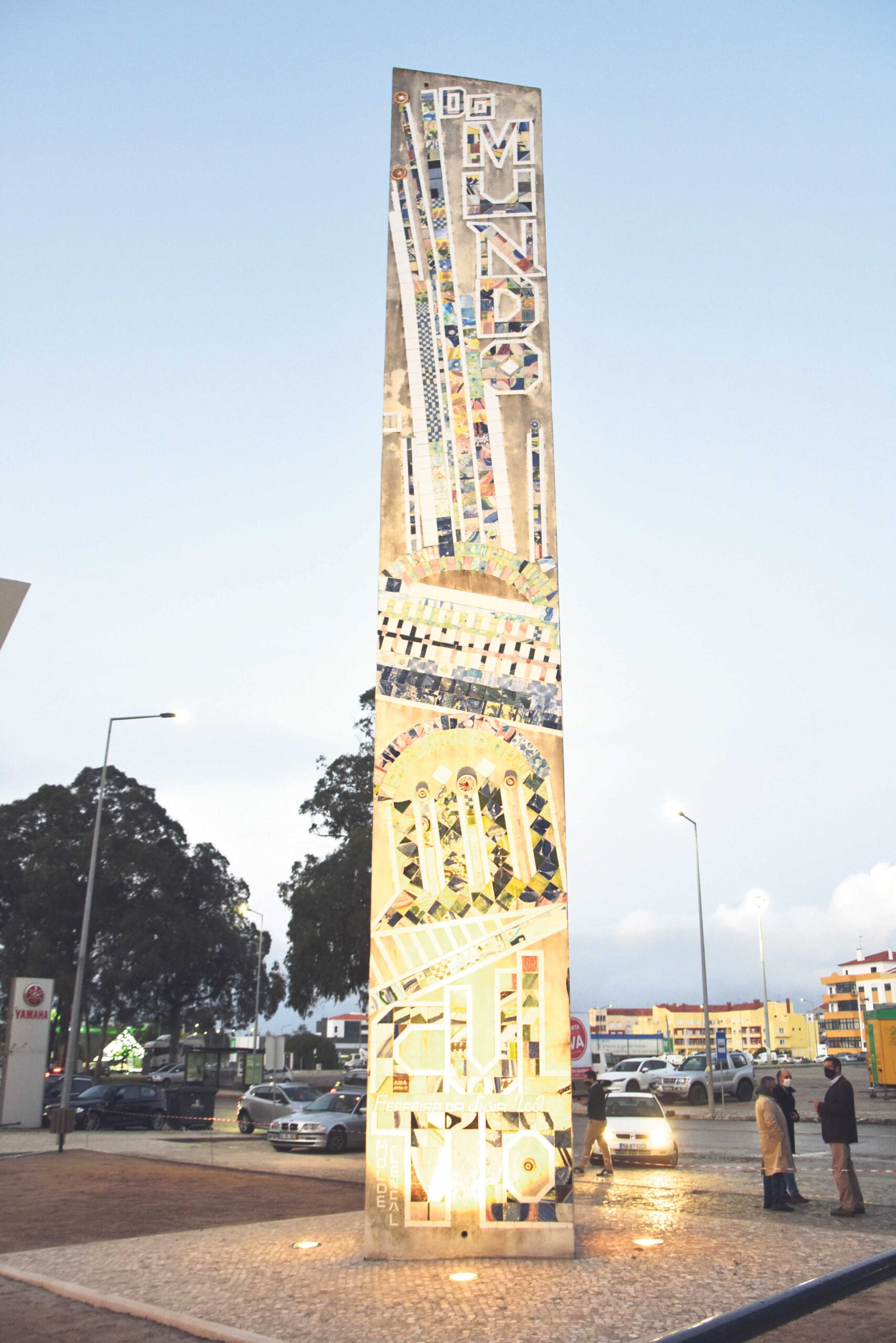 Arranjo urbanístico valoriza monumento de Ferreira da Silva