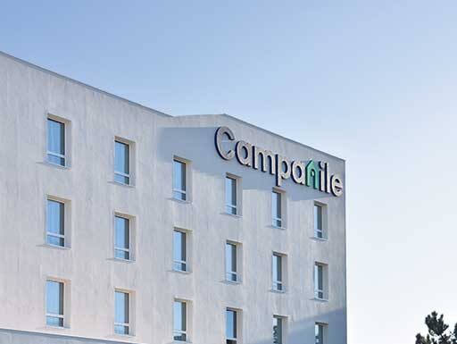 Hotel Campanile aguarda licenças para abrir portas