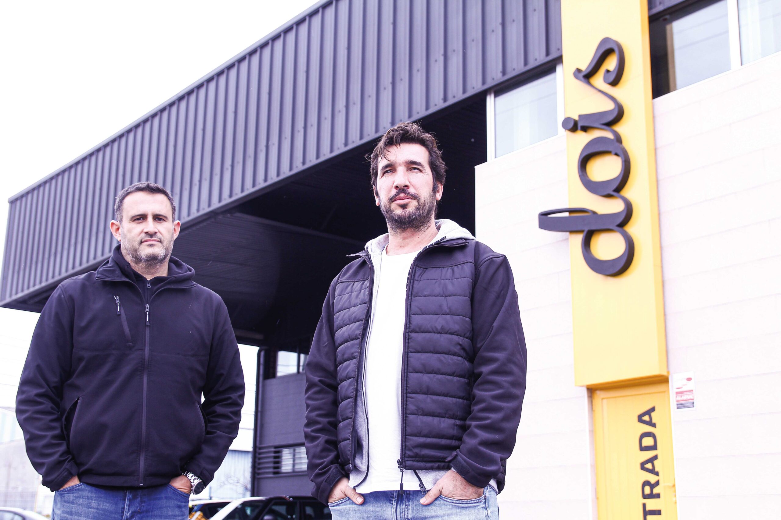 Dois Publicidade assinala 15 anos em campanha com o comércio