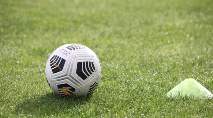 Caldas regressa aos treinos e joga terça-feira com o Alverca