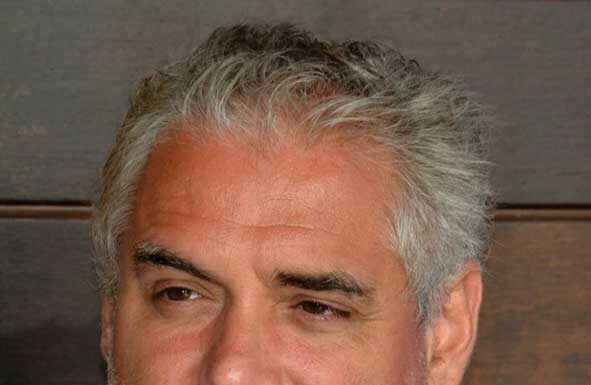 João Luís Barreto Guimarães venceu Prémio Literário de Óbidos