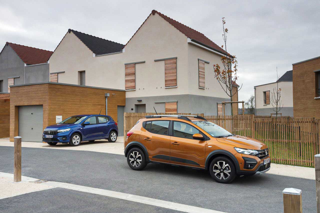 Sandero apresentado à imprensa em Leiria