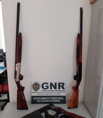 Três detidos por caça ilegal em Alvorninha