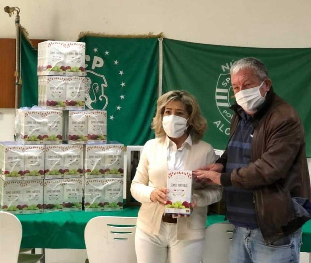 Presidente do Sporting oferece produtos para o Natal