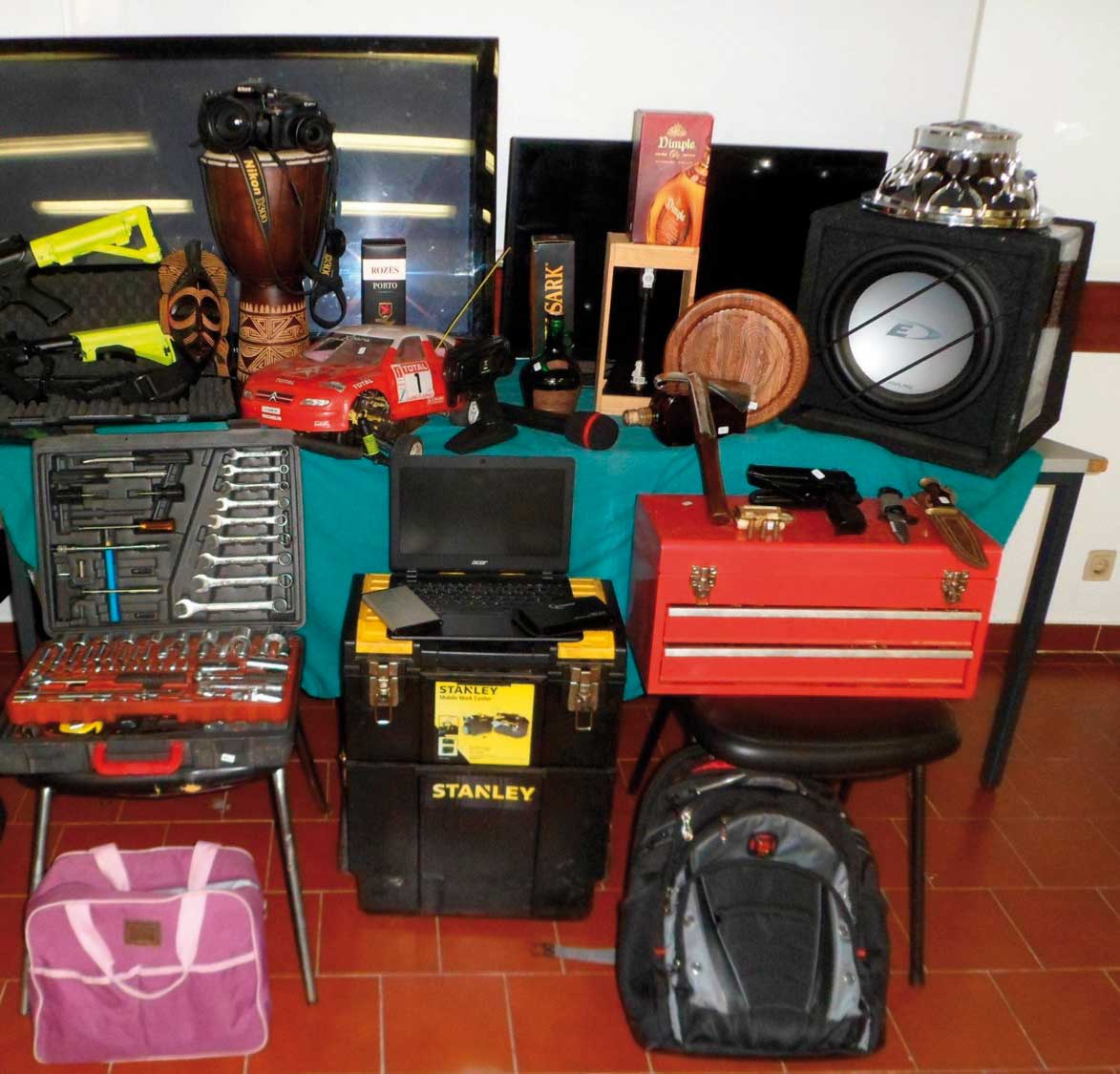 GNR detém suspeitos de assaltos a habitações