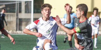 Futebol: U. Leiria impõe terceira derrota caseira ao Peso