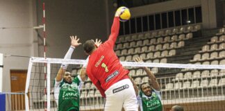 Sp. Caldas em bom plano obrigou o Benfica a suar