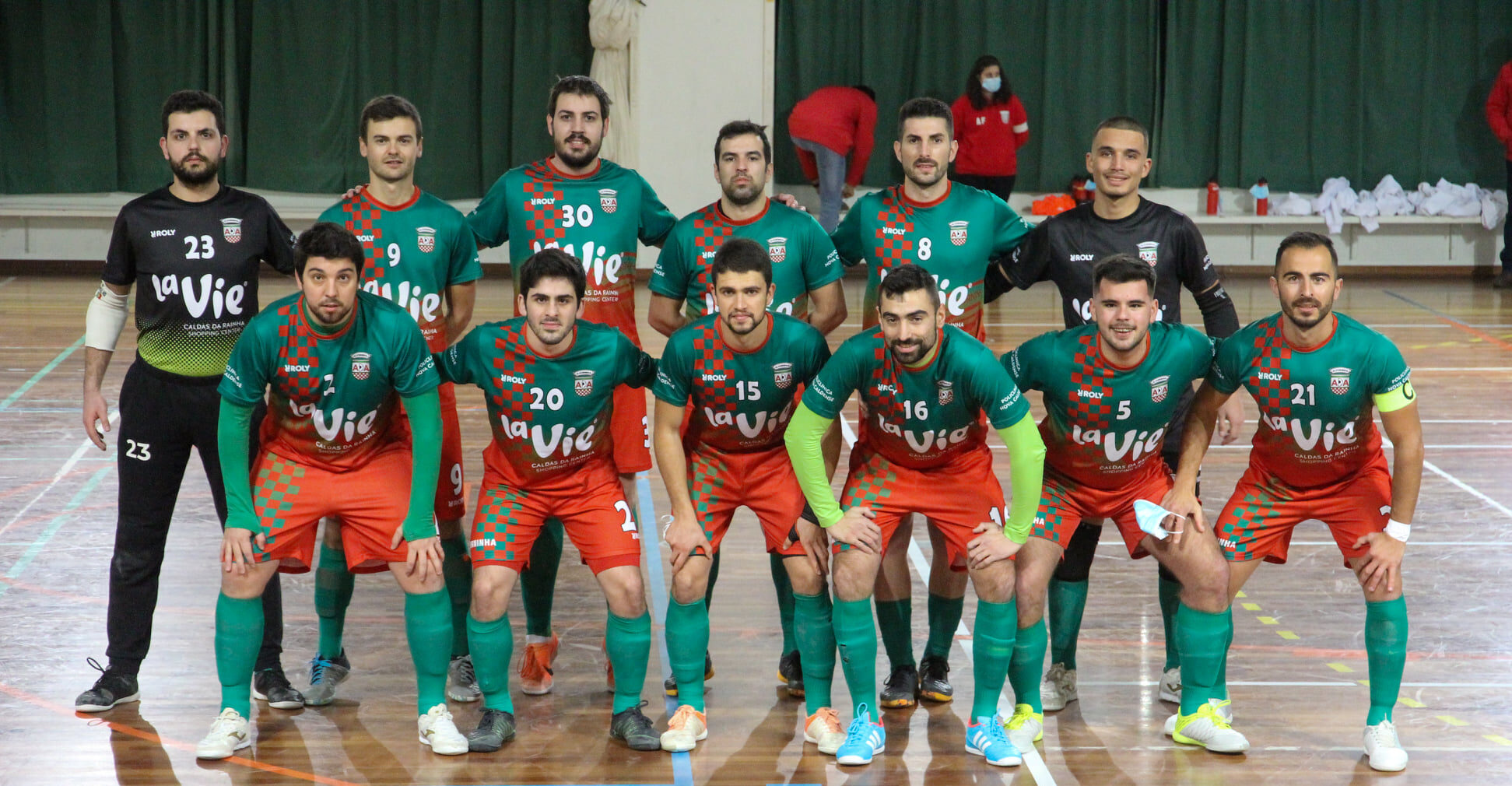 Futsal: AD Alvorninha vence fora e sobe ao 2º lugar