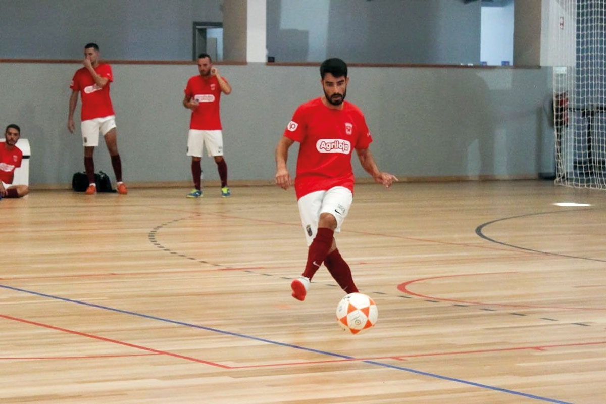 Tiago Costa bisa na vitória do Torreense na Taça de Portugal