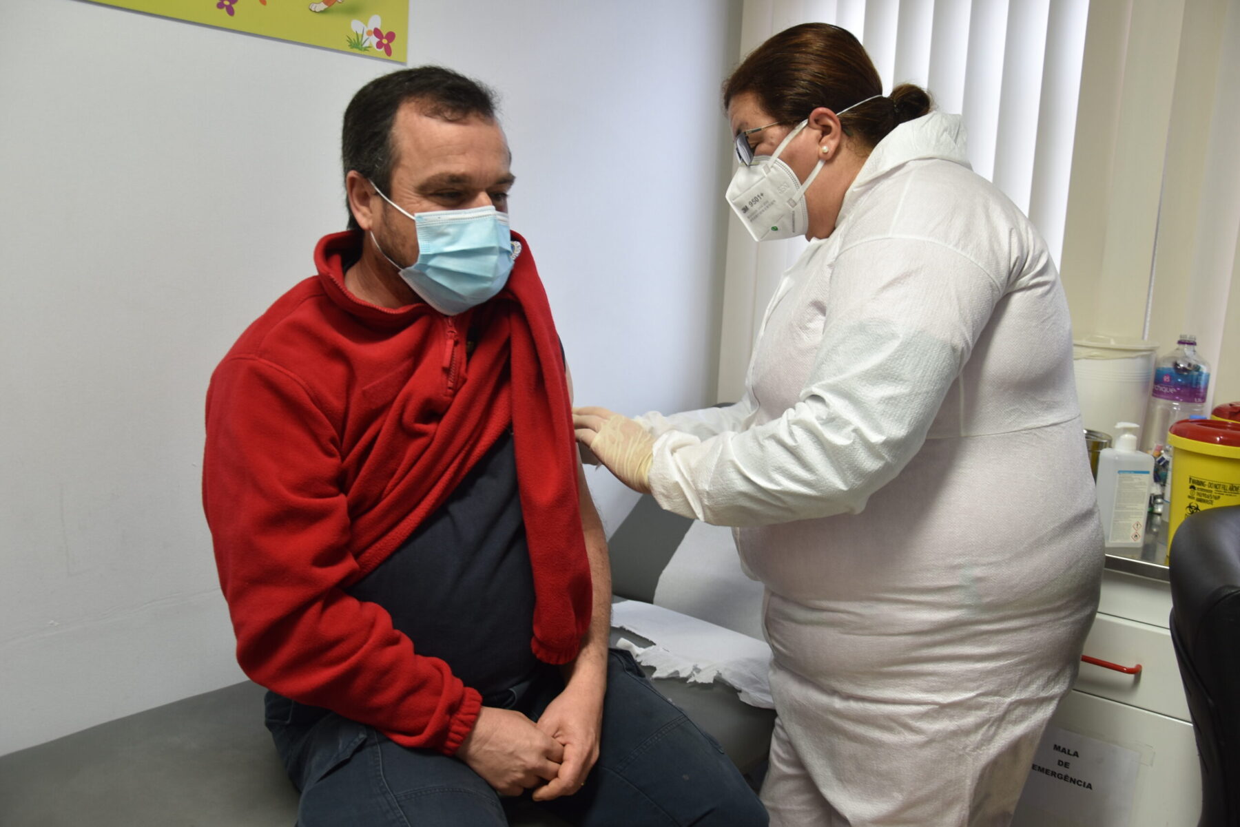 Bombeiros da região começaram a ser vacinados