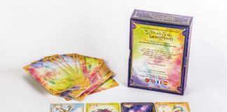 Caldense cria baralho de cartas de tarot