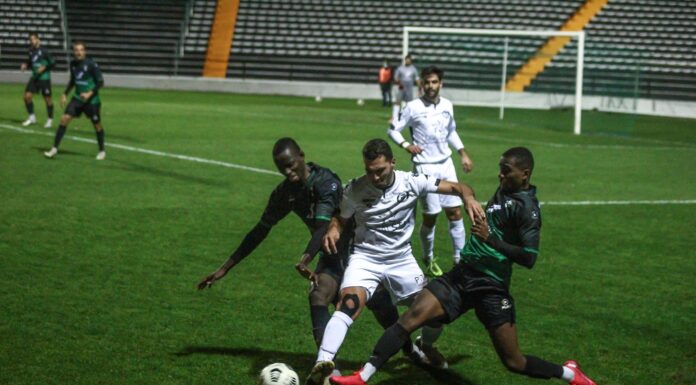 Futebol: Acompanhe o Lourinhanense-Caldas ao segundo