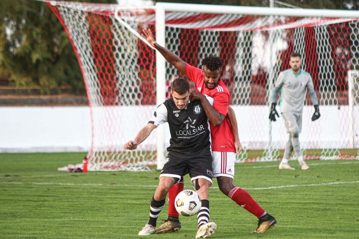 Futebol: Acompanhe o Caldas-U. Santarém ao segundo