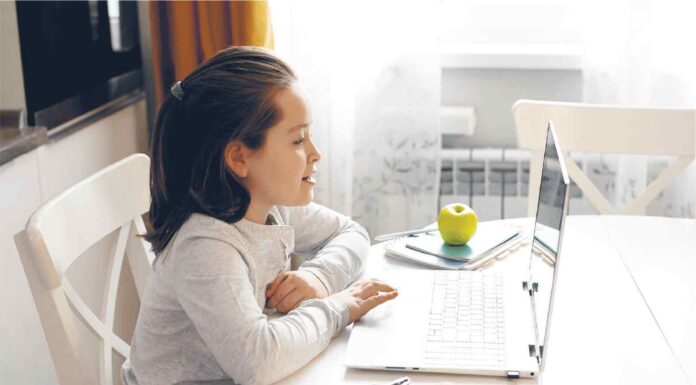 Municípios investem milhares para permitir ensino à distância