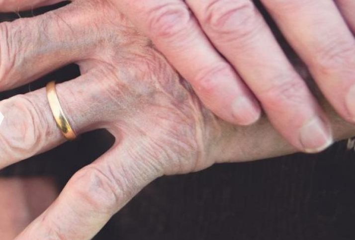 Pagamento de propinas suspenso na Universidade Sénior da Nazaré