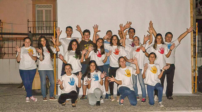 Grupo informal Mãos à Obra quer tornar-se associação juvenil