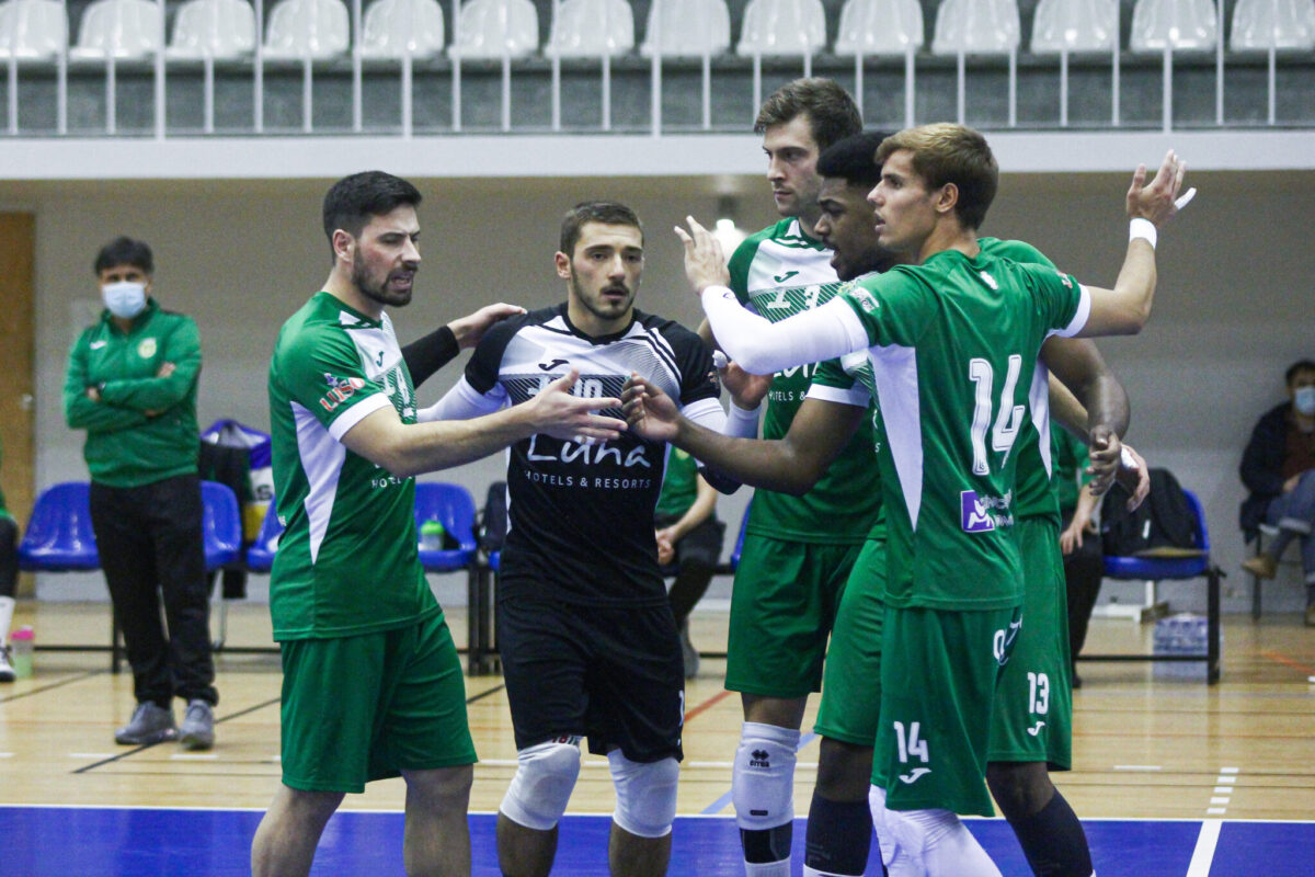 Voleibol: Sp. Caldas ganha vantagem frente ao Esmoriz