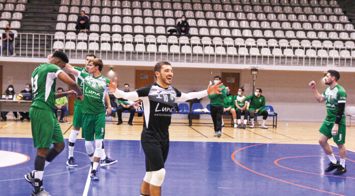 Sp. Caldas ganha vantagem diante do Esmoriz