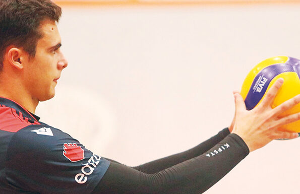 Voleibol: Afonso Reis integra lista da Seleção Nacional