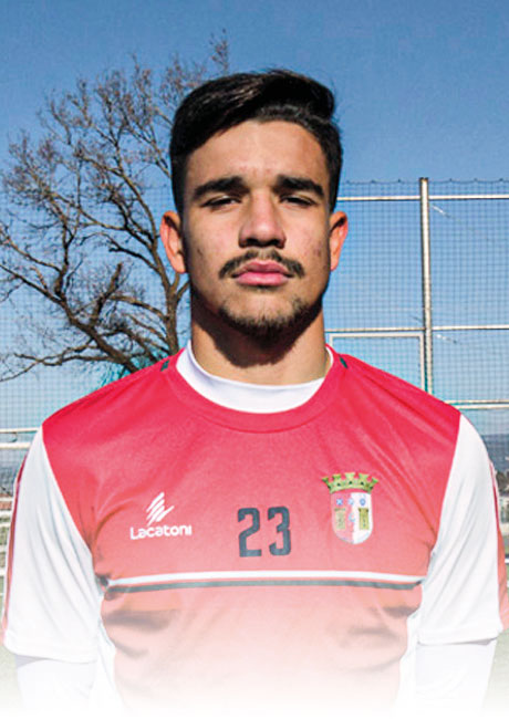 Futebol: Gonçalo Chaves abre caminho à vitória do Condeixa