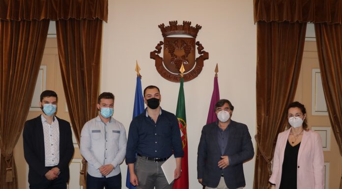 Antiga escola das Gamelas vai ser sede da Associação Jovem do Oeste