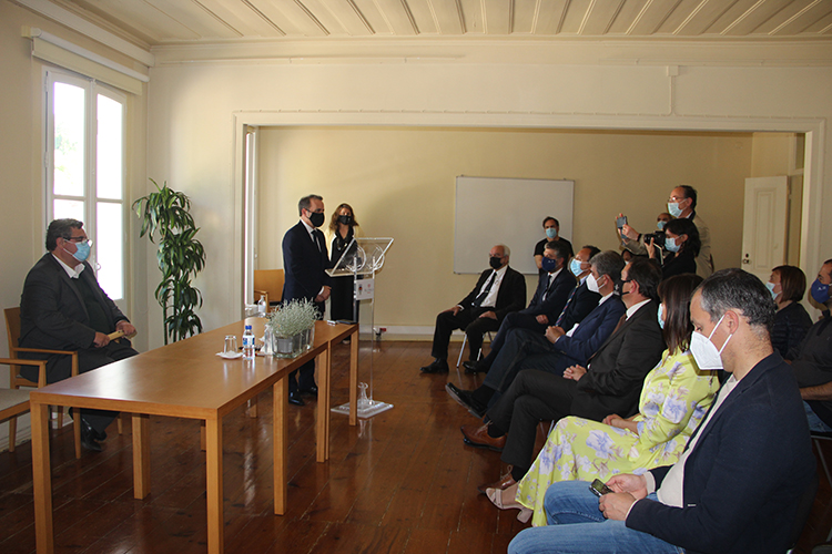 Alcobaça e Universidade de Coimbra reforçam protocolo de 20 anos