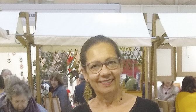Júlia Lopes é a nova presidente da Associação de Artesãos