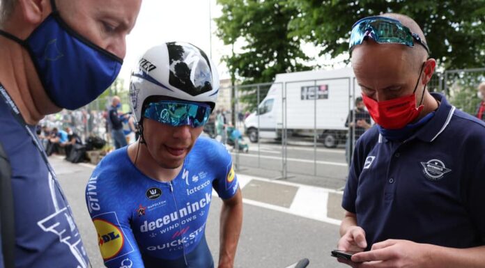 Ciclismo: João Almeida mantém-se na frente do Giro