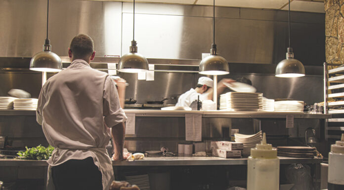 Economia e emprego já dão primeiros sinais de recuperação