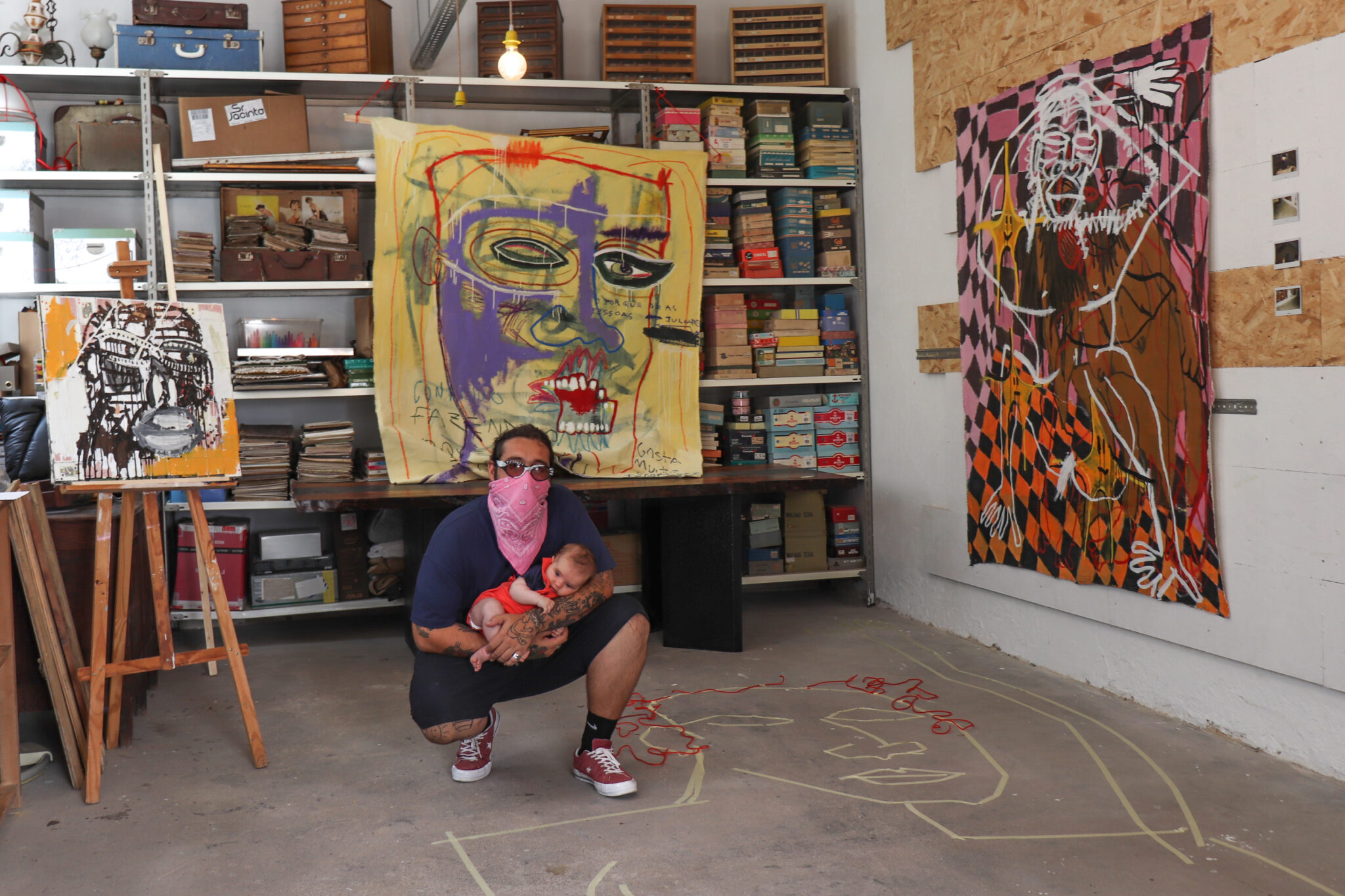 Veloz apresenta pintura de intervenção na Loja do Sr. Jacinto