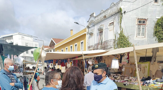 Bombarral: GNR no mercado a sensibilizar para a segurança