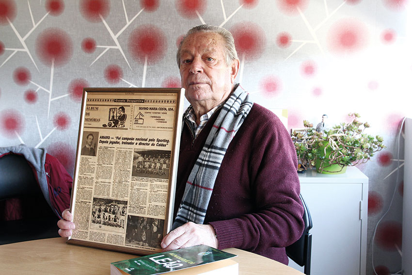 Partiu o último dos heróis da 1ª Divisão nacional