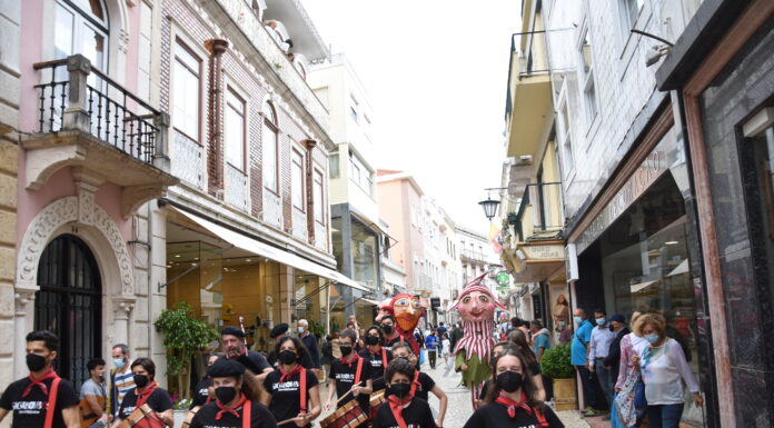 Gigabombos animaram centro da cidade das Caldas